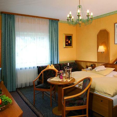 Gaestehaus Hotel Rheingraf كامب بورنهوفن المظهر الخارجي الصورة